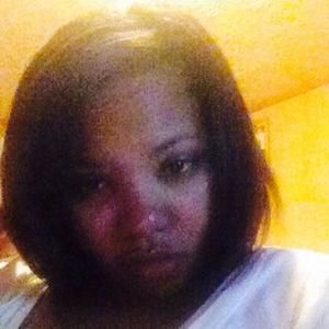 Meet your Posher, Donnica